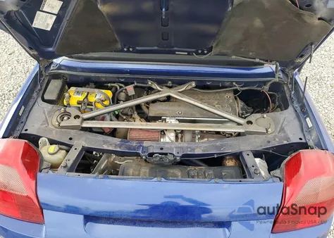 2002 Toyota Mr2 Spyder Base z USA, uszkodzony, nr VIN JTDFR320020043853